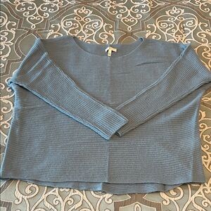 Joie - Light Blue 100% Cashmere Scoop Neck Sweater. Size S